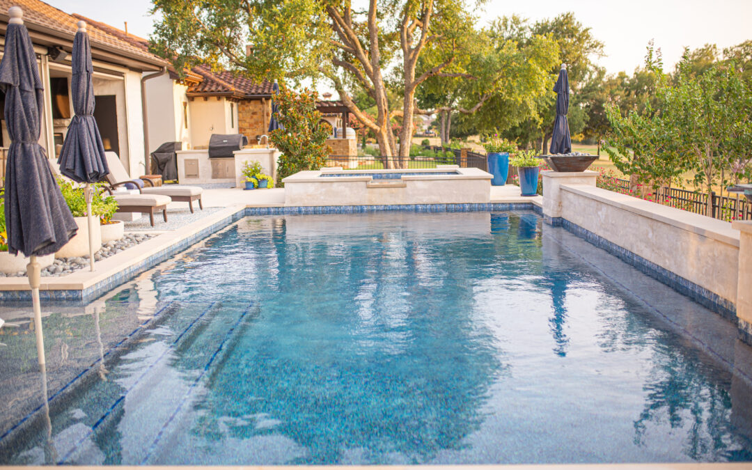 Should You Hire a Pool Service or Do It Yourself?