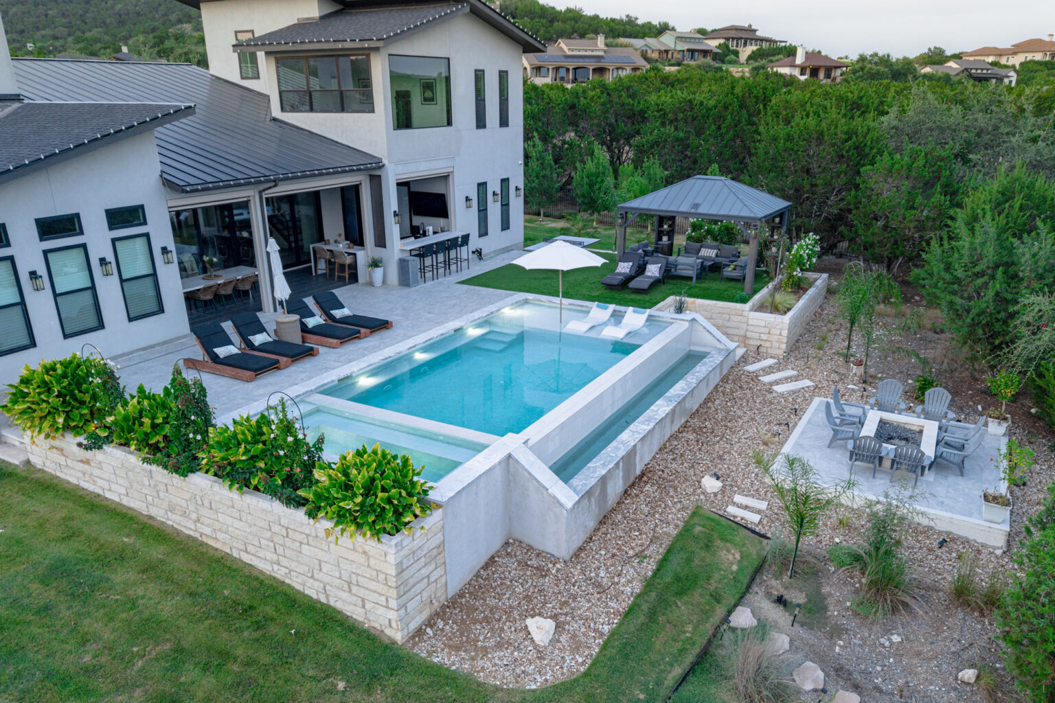 infinity edge pool