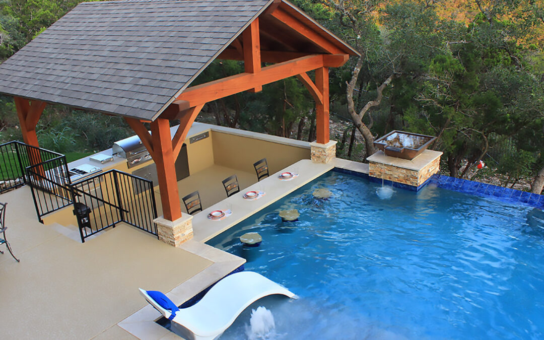 Swim Up Bars: Adding One to Your Pool Design