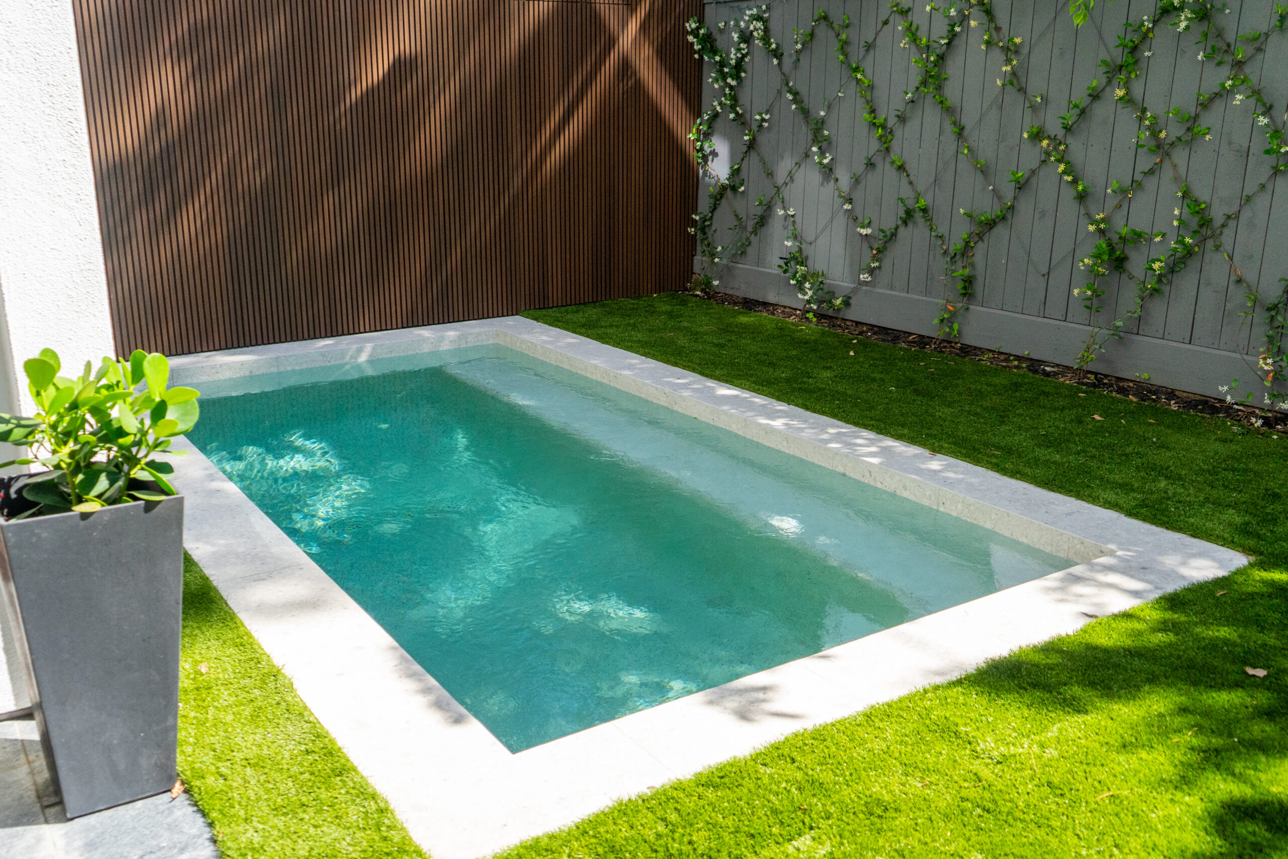 small plunge pool