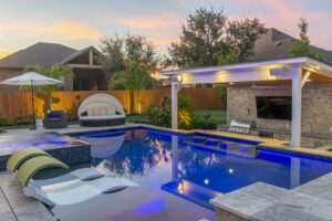 Travertine Tile Pool Deck